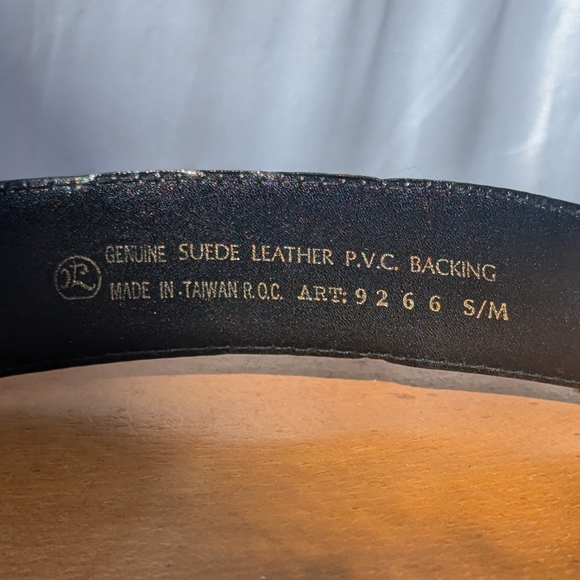 LEATHER CHEETAH PRINT BELT - Picture 2 of 2